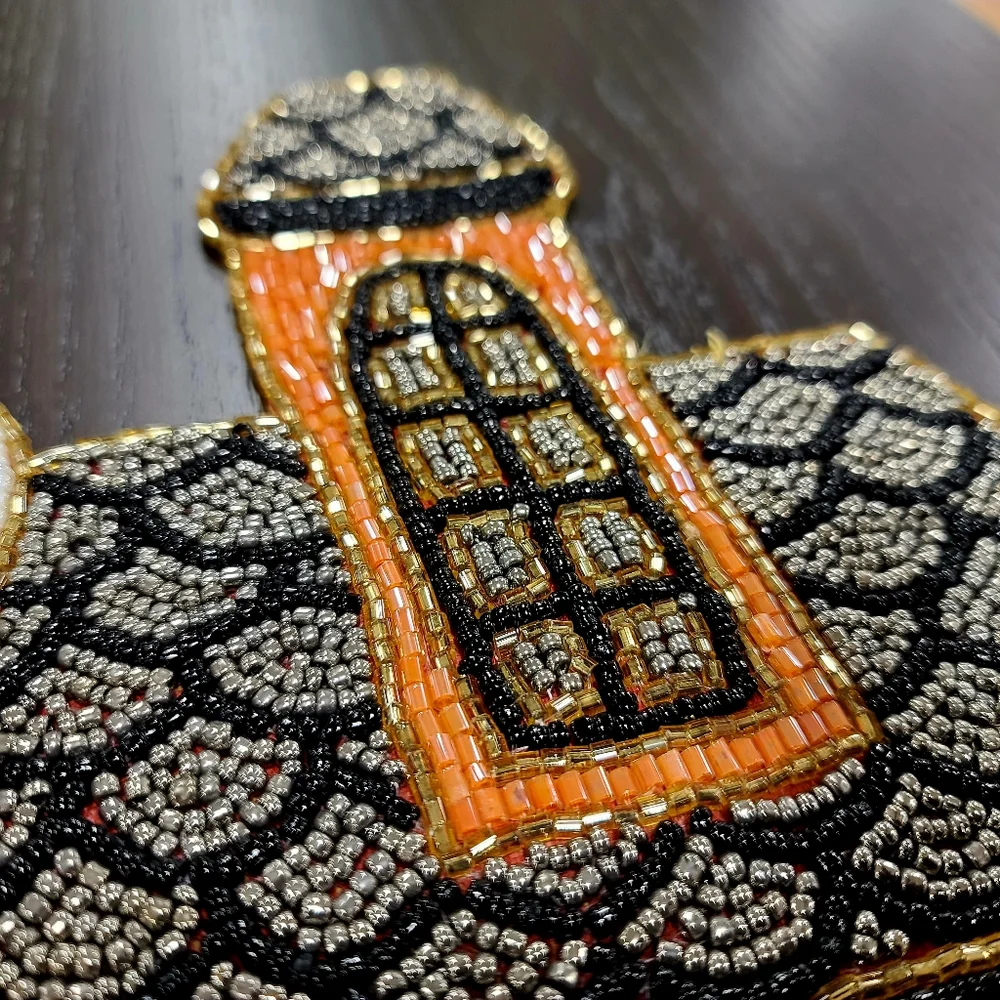 x4 Haunted House Halloween Ghost Pumpkin Shimmer Beaded Placemats CHARGERS Set